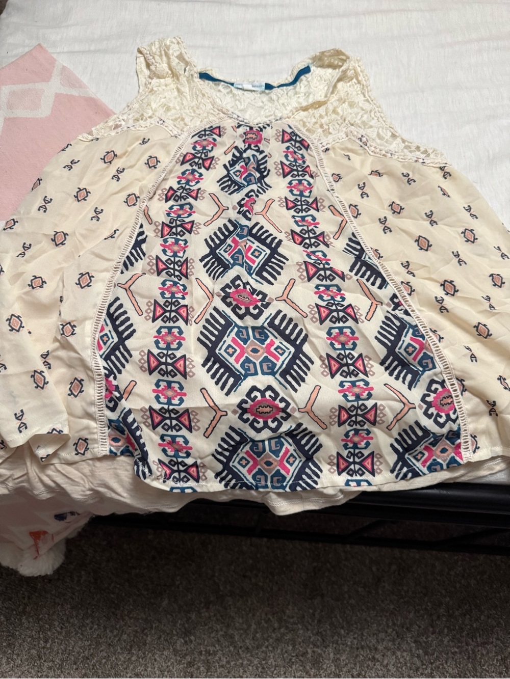 Cream Embroidered Lace Yoke Tank Top with Navy & Pink Pattern